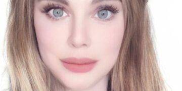 تهنئة سارة السهيل بعام 2024