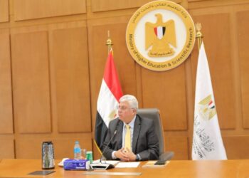 وزير التعليم العالي والبحث العلمي يرأس اجتماع مجلس المراكز والمعاهد والهيئات البحثية