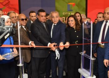 وزيرا التموين والتنمية المحلية يفتتحان  المرحلة الأولى من مشروع المنطقة التجارية اللوجستية بمحافظة البحيرة