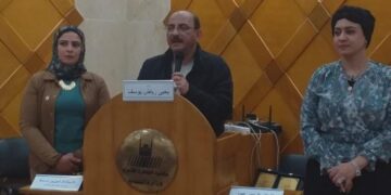 تربية الأبناء على القيم والمحبة والسلام ندوة  وفقرات فنيه بمكتبة القاهره