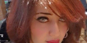 تألق متواصل لسيدة الأعمال ولاء عز