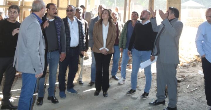 وزيرة الثقافة تتفقد عددًا من المواقع الثقافية قيد الإنشاء والتطوير بمحافظة أسوان لمتابعة الموقف التنفيذي وسير العمل بها