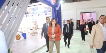 وزيرة الثقافة تتفقد التجهيزات النهائية لمعرض القاهرة الدولي للكتاب قُبيل افتتاحه  الرسمي غدًا