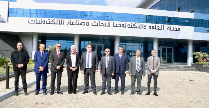 التعليم العالي : معهد بحوث الإلكترونيات يستقبل وفد الهيئة العامة للاستثمار والمناطق الحرة