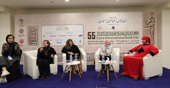 معرض الكتاب يناقش “مذكرات دانتي .. شاعر المتوسط”