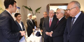 برعاية رئيس مجلس الوزراء  :  وزير التعليم العالى يشارك في افتتاح فعاليات مؤتمر نظام التعليم “STEM”