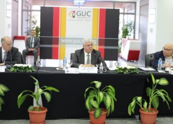 وزير التعليم العالي يرأس اجتماع مجلس الجامعات الخاصة