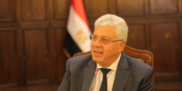 وزير التعليم العالي يعلن صدور عدة قرارات جمهورية بتعيين قيادات جامعية جديدة