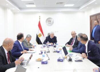 وزير التعليم العالي والبحث العلمي يترأس الاجتماع الأول للدورة الرابعة لانعقاد اللجنة التنفيذية للبعثات