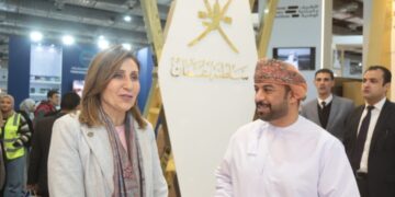 وزيرة الثقافة تتفقد أجنحة معرض الكتاب 55 وُتشيد بكثافة الإقبال الجماهيري على الفعاليات