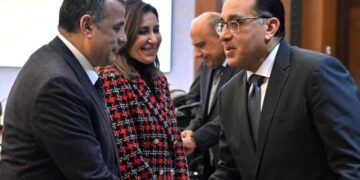 خلال اجتماع مجلس الوزراء اليوم : وزيرة الثقافة تستعرض فعاليات ختام معرض القاهرة الدولي للكتاب في دورته الـ 55