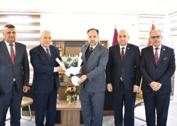 رئيس جامعة الفرات الأوسط التقنية يستقبل المهنئين بمناسبة تسنمه منصب رئاسة الجامعة