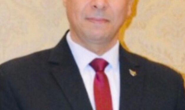 تكريم العقيد اشرف الكاشف من فرسان السلام بالأردن