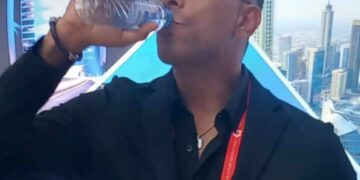 مستر أحمد بدوى يصوت لصالح ايطاليا فى مجال التغذية بالمؤتمر العالمى بدبى