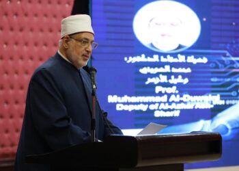 خلال مؤتمر الأزهر الهندسي الدولي ال16  د. الضويني : مؤتمر الذكاء الاصطناعي لتحقيق الاستدامة يؤكد حرص الأزهر على مواكبة العصر