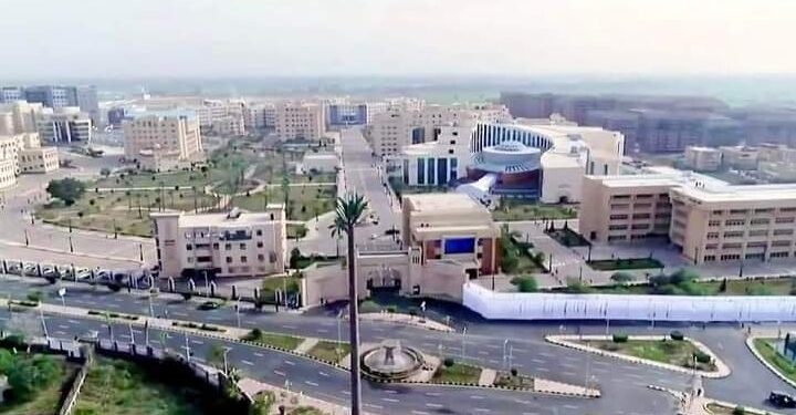 طلاب جامعة كفر الشيخ يحصدون المركز الاول على مستوي الجامعات المصرية فى دعم مشروعات التخرج للعام الجامعي 2023/2024