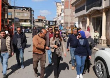 محافظ دمياط تختتم جولة اليوم بمتابعة أعمال رد الشئ لاصله بمدينة دمياط وتُعلن انتهاء تلك الأعمال بكفر سعد