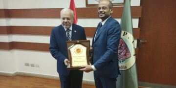 البورصة المصرية توقع بروتوكول تعاون مع جامعة “فاروس” بالإسكندرية