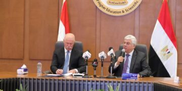 وزيرا التعليم العالي والثقافة والابتكار المجري يفتتحان الجلسة الافتتاحية للمنتدى الأكاديمي العلمي الأول بين مصر والمجر