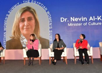 وزيرة الثقافة تشارك في الجلسة النقاشية بالنسخة الثالثة لمنتدى قمة المرأة المصرية وقمة الخمسين سيدة الأكثر تأثيرًا