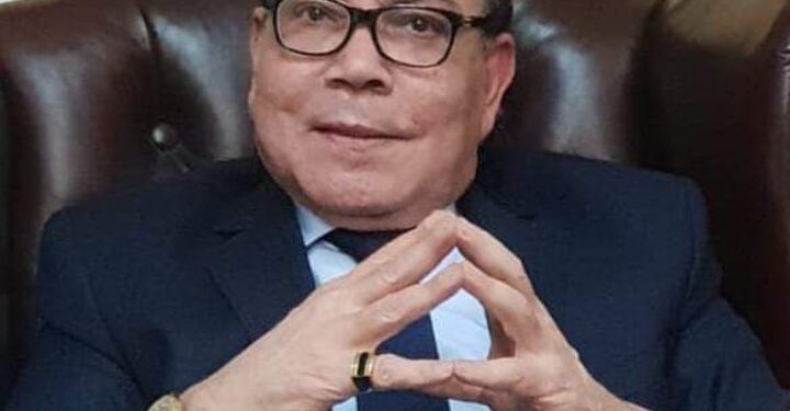 دراز يشيد بقرار البنك المركزي لرفع نسبة الفائدة 600 نقطة أساس تجذب السيولة  الدولارات  وتقضي  في السوق الموازى للدولار