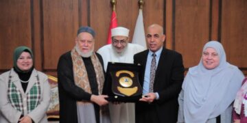 جامعة كفر الشيخ تستقبل فضيلة الدكتور على جمعة لرئاسة لجنة مناقشة رسالة دكتوراه بكلية التربية