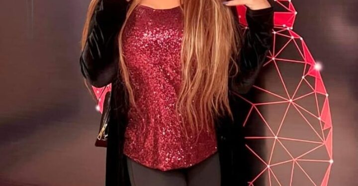 الأعلامية شذى شعبان تهنئ الأمة الإسلامية بحلول شهر رمضان المبارك