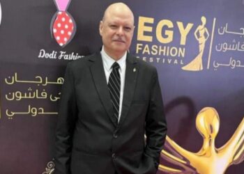 تألق مبهر لمصمم الأزياء حسن رشدي في مهرجان (Egy Makeup