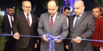 الزبيدي يفتتح قاعة الأستاذ الدكتور مُظَفْر صَادِق الزُهَيْري رئيس جامعة الفرات الأوسط السابق