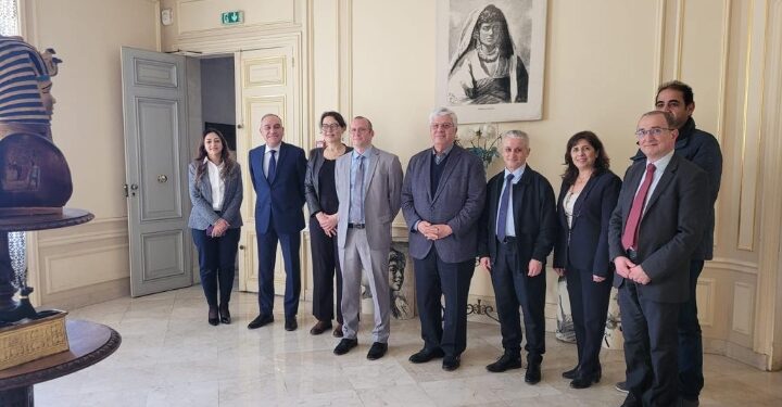 وزير التعليم العالي يبحث تعزيز التعاون مع عدد من رؤساء الجامعات الفرنسية