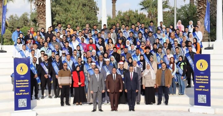 فريق جامعة كفر الشيخ يتألق في ملتقي الإنشاد الديني والابتهالات بمعهد إعداد القادة بوزارة التعليم العالي تحت عنوان  “رمضان يجمعنا
