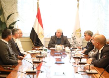 وزير التعليم العالي يبحث سُبل التعاون مع معهد “دون بوسكو” في مجال التعليم التكنولوجي