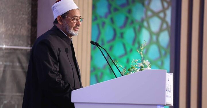 10 أعوام مع حكماء الأمة … مجلس حكماء المسلمين مبادرات رائدة وخطوات سبَّاقة في مواجهة التحديات التي تواجه الأمة الإسلامية والعالم