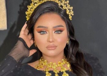 الموديل إسراء جمال تهنئ صديقتها الموديل زهرة سليم بعيد ميلادها