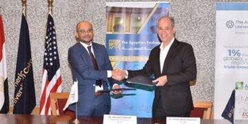 توقيع بروتوكول تعاون بين البورصة المصرية والجامعة الأمريكية بالقاهرة