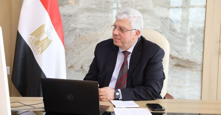 وزير التعليم العالى يرأس اجتماع مجلس إدارة مدينة الأبحاث العلمية
