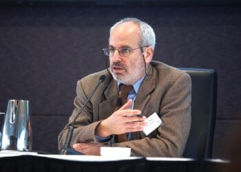 خلال جلسة نقاشية لفعاليات المنتدى العالمي للنيكوتين ببولندا