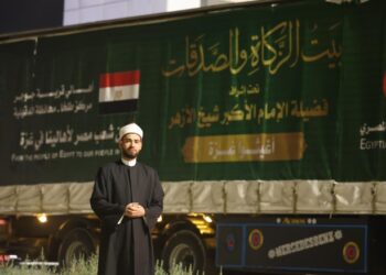 من مصر إلى غزة .. قافلة بيت الزكاة والصدقات تعبر ميناء رفح البري لدعم أشقائنا قبل حلول عيد الفطر