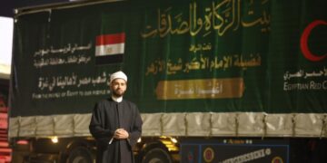 من مصر إلى غزة .. قافلة بيت الزكاة والصدقات تعبر ميناء رفح البري لدعم أشقائنا قبل حلول عيد الفطر