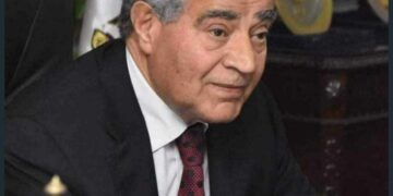 وزير التموين  :  انتظام عمل المخابز البلدية والمطاحن وصرف الدقيق للتأكد من توافر الخبز المدعم للمواطنين وصرف حصة الدقيق للمخابز البلدية عن ايام عيد الفطر المبارك