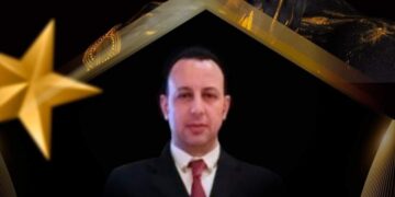 الأستاذ مصطفى خصيب مدير تأمين و تنظيم مهرجان(جولدن كوين) في موسمه الثاني
