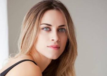 موسيقي يونانية احتفالا باليوم الوطني علي مسرح الجمهورية