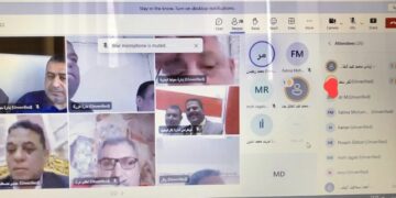 مدير “تعليم دمياط” يعقد اجتماع اونلاين بقيادات التعليم
