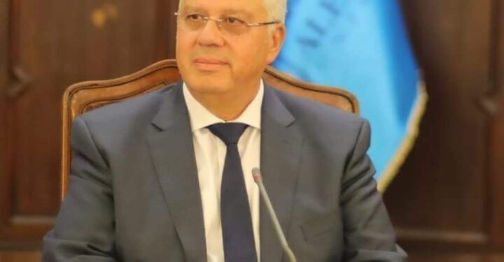 وزير التعليم العالي يؤكد دور الوزارة في بناء الوعي الطلابي في مواجهة المخاطر الإلكترونية والمحتويات الضارة لشبكة الإنترنت
