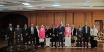 رئيس جامعة كفر الشيخ يستقبل فريق لجنة الاعتماد من الهيئة القومية لضمان جودة التعليم والاعتماد لاعتماد كلية الطب البشري بالجامعة
