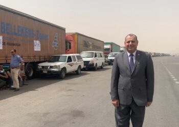 تنفيذا لتوجيهات الرئيس السيسي  ..  التموين تطلق أكبر قافلة من المساعدات لأهالي قطاع غزة منذ بداية الأحداث