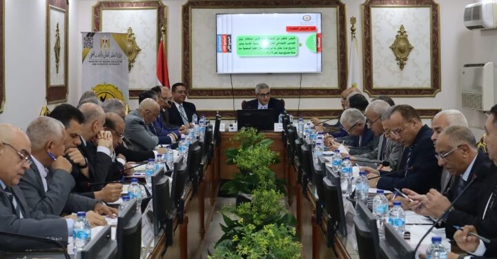 المجلس الأعلى لشئون التعليم والطلاب يعقد اجتماعه الدوري