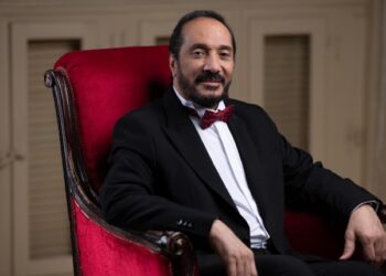 الحجار يستضيف نادية مصطفى ومصطفى قمر فى 100 سنة غنا على المسرح الكبير