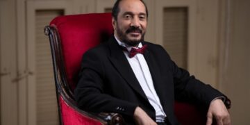 الحجار يستضيف نادية مصطفى ومصطفى قمر فى 100 سنة غنا على المسرح الكبير