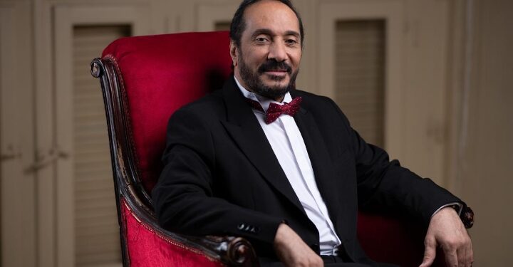 الحجار يستضيف نادية مصطفى ومصطفى قمر فى 100 سنة غنا على المسرح الكبير